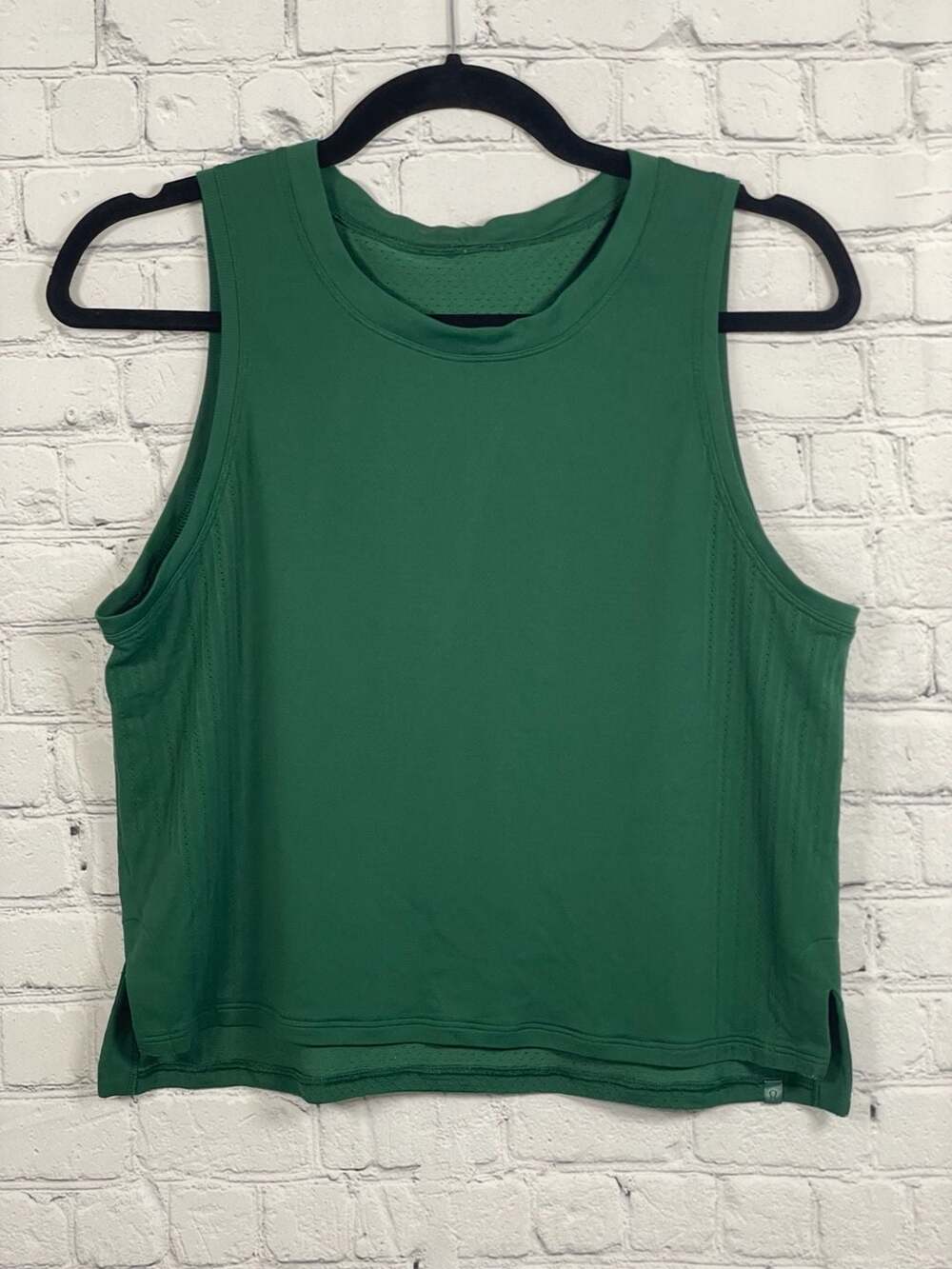 Lululemon Train to Be Tank Top Green Sz 8